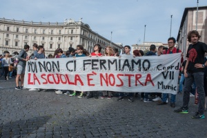 Studenti medi contro la riforma della scuola del Governo Renzi, Roma 9/10/2015