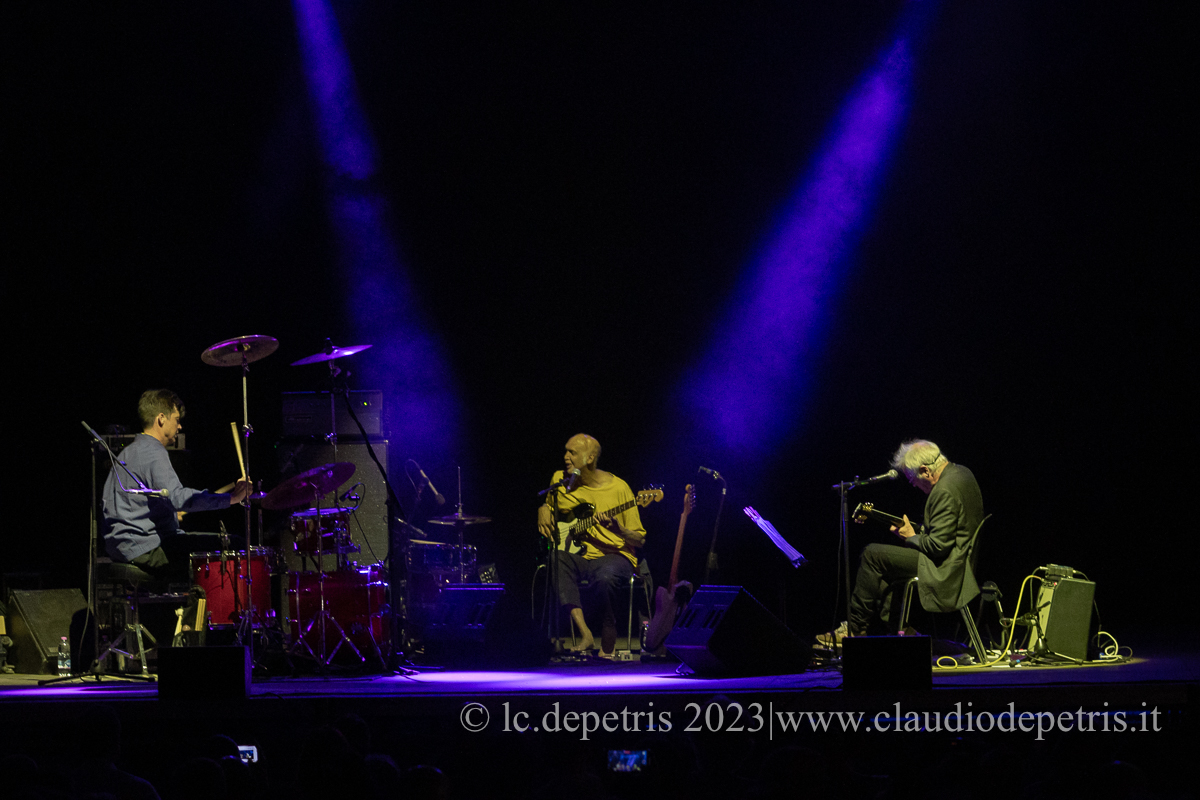 Ches Smith (S), Shahzad Ismaily, Marc Ribot