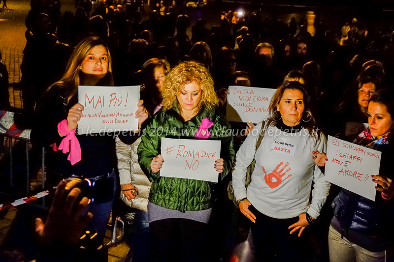 Roma dice no, manifestazione contro il femminicidio 25/11/2014 