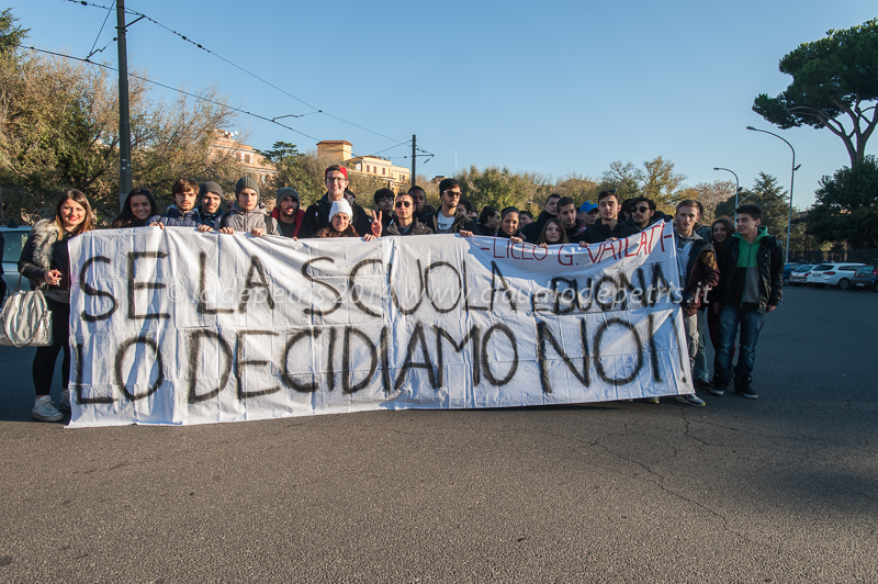 Manifestazione collettivi studenteschi 12/12/2014