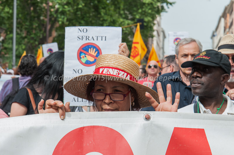 Manifestazione contro gli sfratti, Piazza dell'Esquilino 14/5/2015