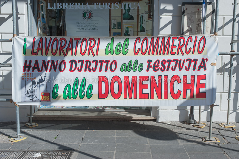 "No al lavoro obbligatorio domenicale", 1/11/2015