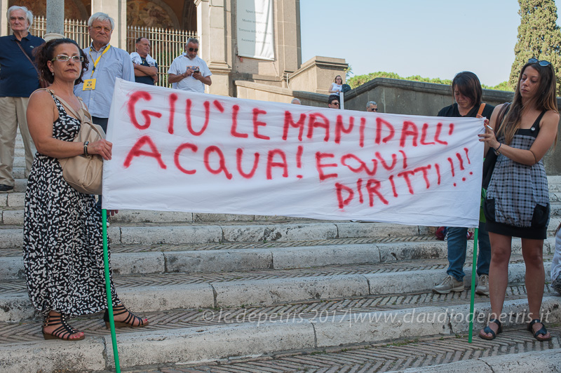 Roma: proteste contro il sindaco Virginia Raggi 